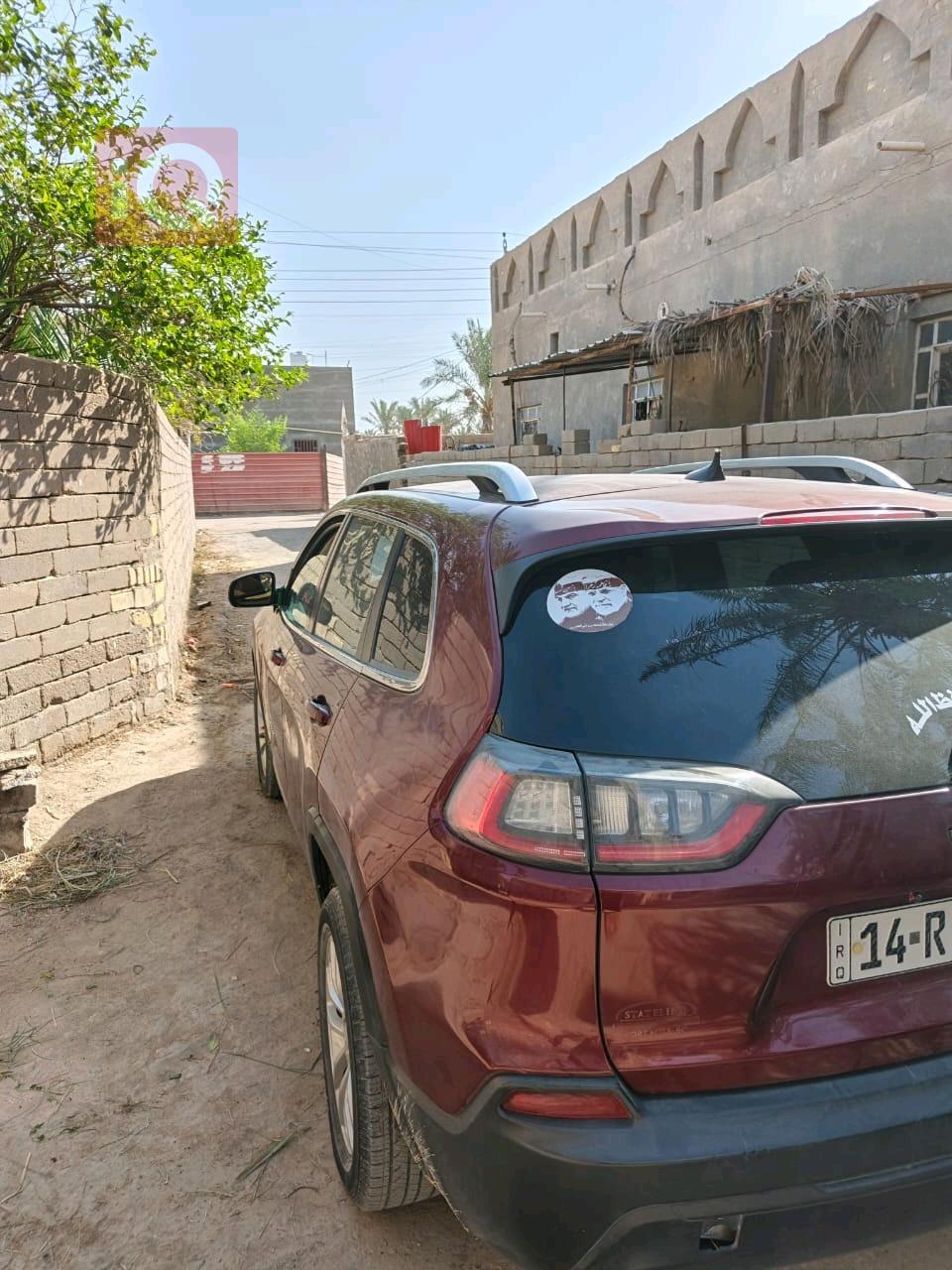 جیپ شیرۆکی